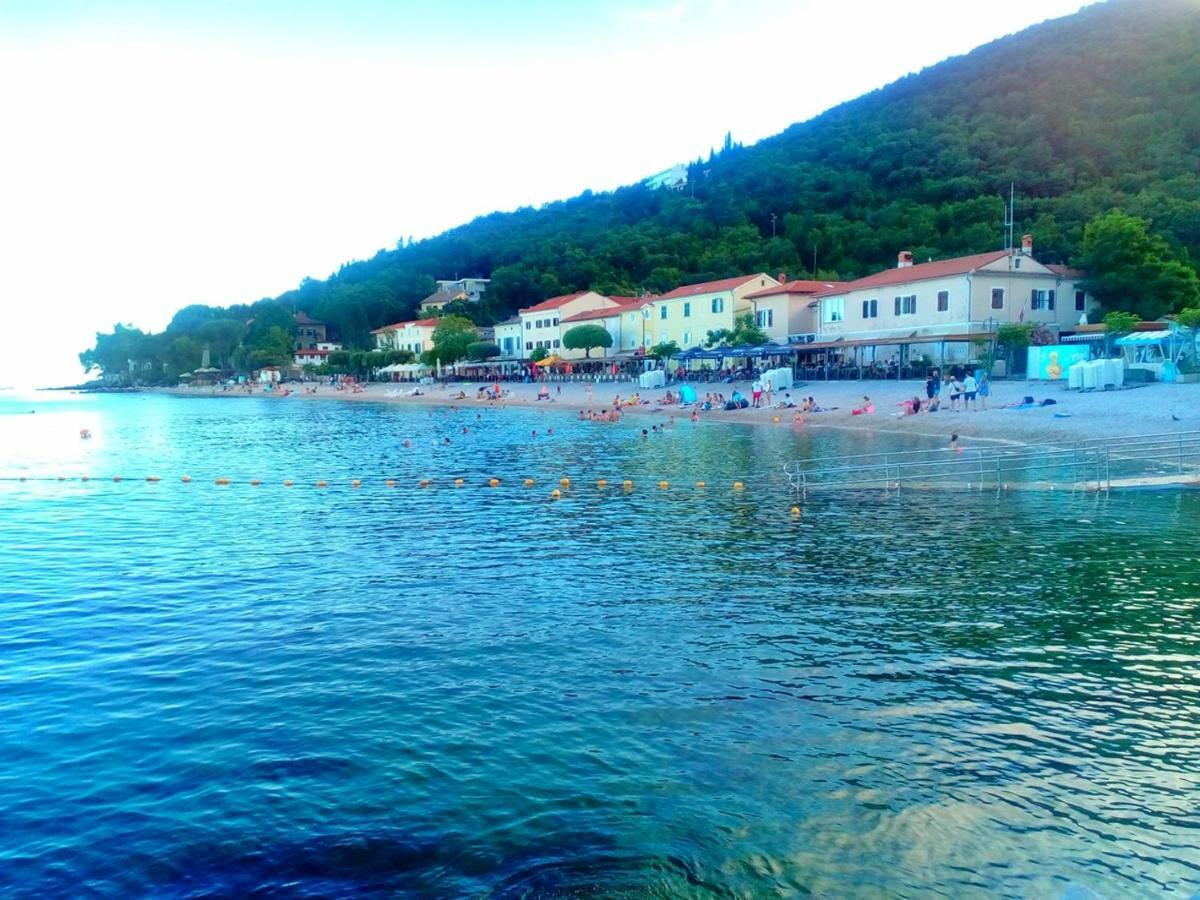 Apartments Lorinda Mošćenička Draga Esterno foto
